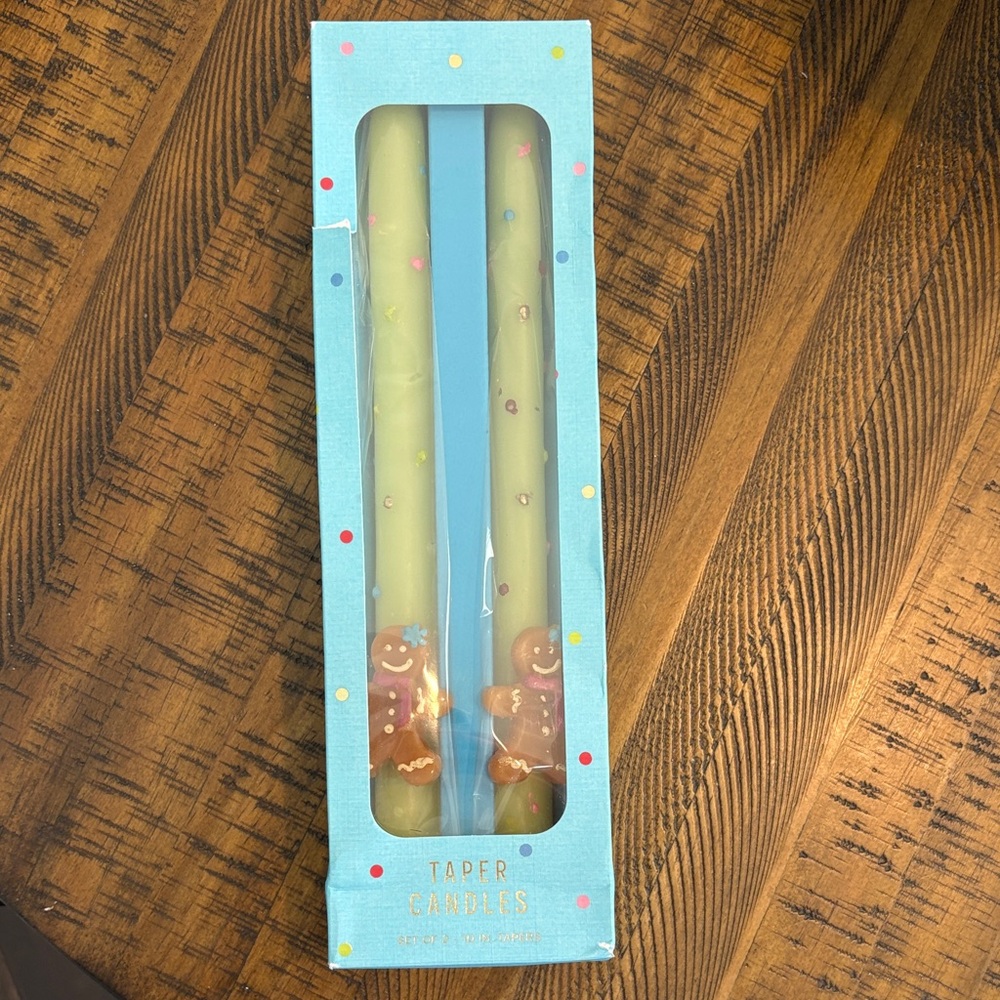 Anthropologie NWT Gingerbread Man Taper Candles - Cream